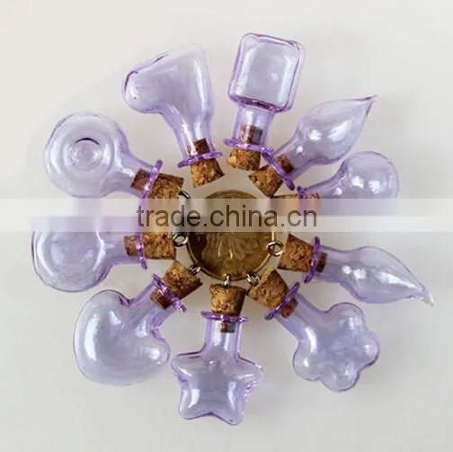 wholesale heart shape fancy glass perfume bottles Mini Glass Bottles with Corks