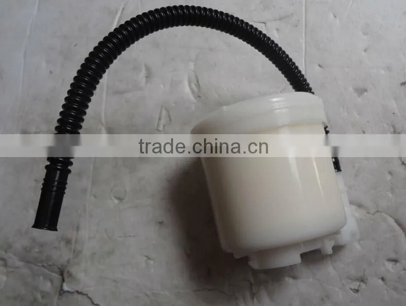 High Quality Toyota Fuel Filter 23300-21030