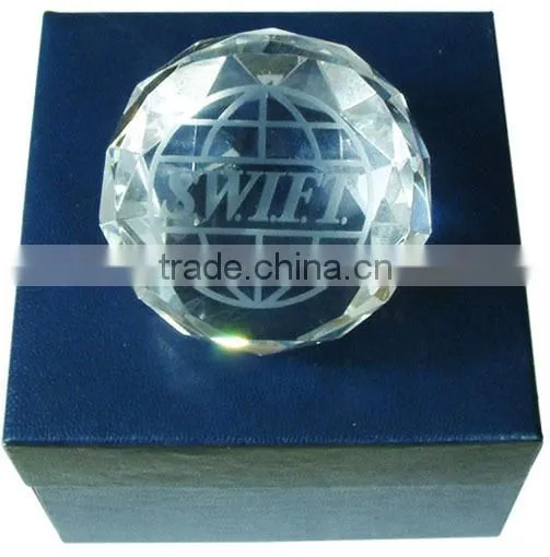 2016 Crystal dome ball paperweight printing brave eagle head