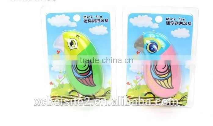 J108 mini fashion parrot home fan