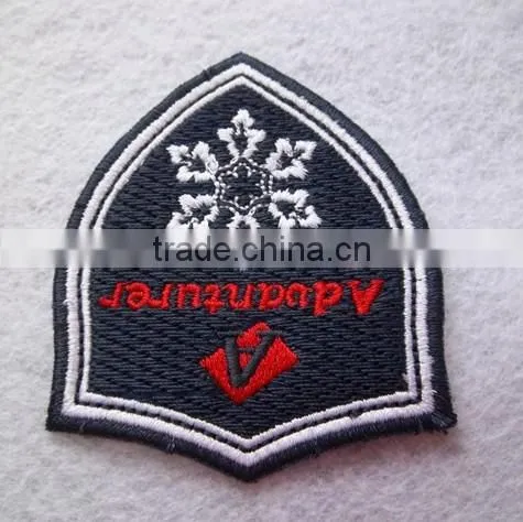Custom embroidery patch/ embroidery iron on patches/ patches embroidery