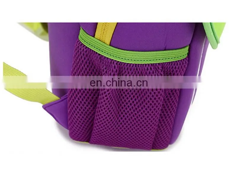 very beautiful with promotional cartoon child school bag