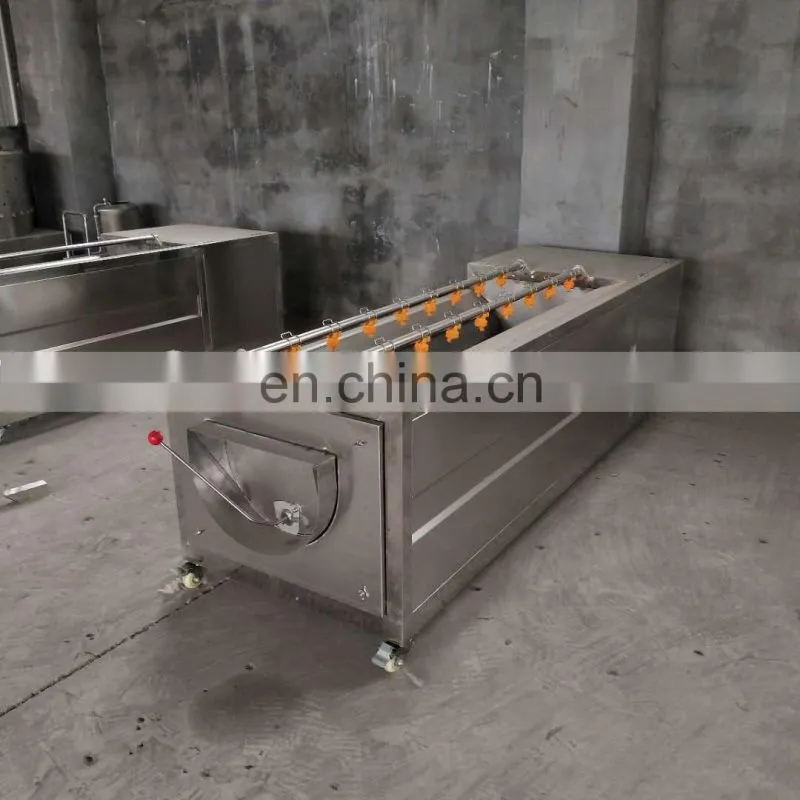 Automatic vegetable fruit brush cleaning peeling machine