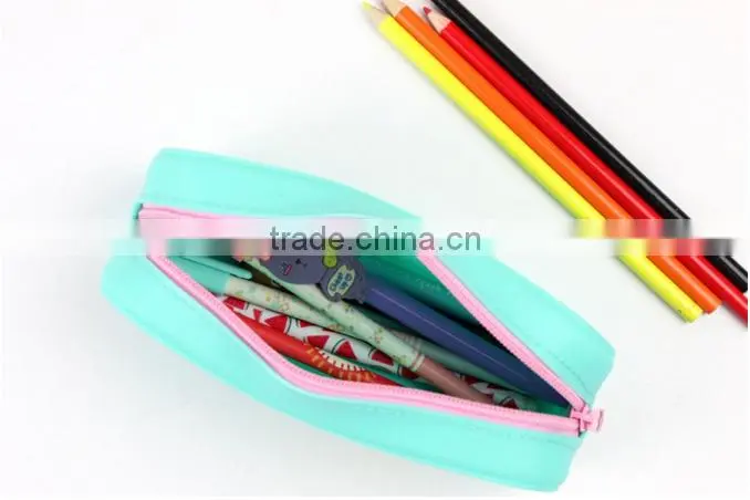 Popular Manufactory Price Silicone Square Zippered Pencil Case For Kids