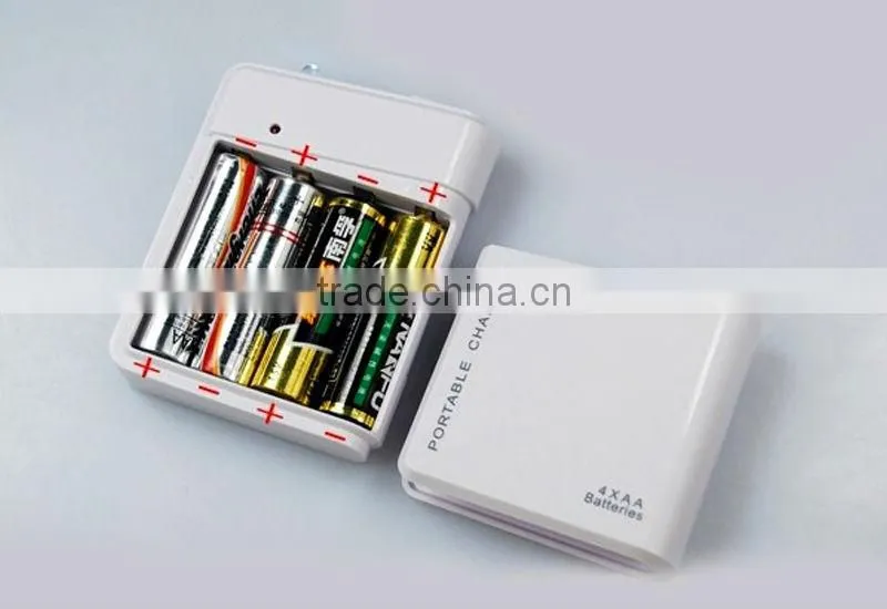 Portable 4AA emergency battery chargers for Iphone/Mobile phone/cellphone