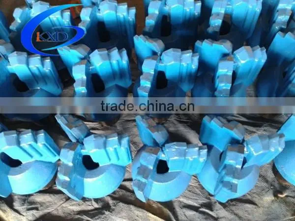 Water well drill bit PDC drag bit
