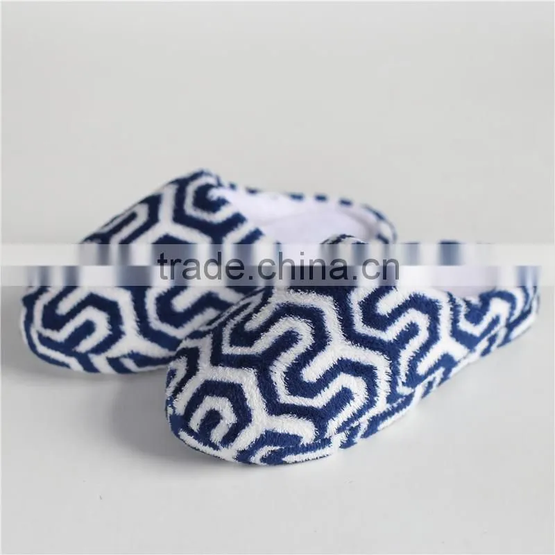 lady jacquard weave coral fleece indoor slipper