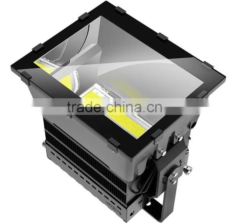 UL DLC 1000W LED Flood Light with 5 Years Warranty