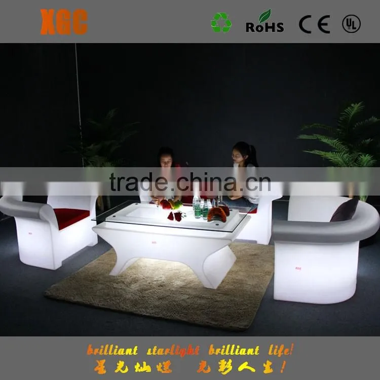 2017 Latest Modern Leisure Plastic Sofa and Table for Sale
