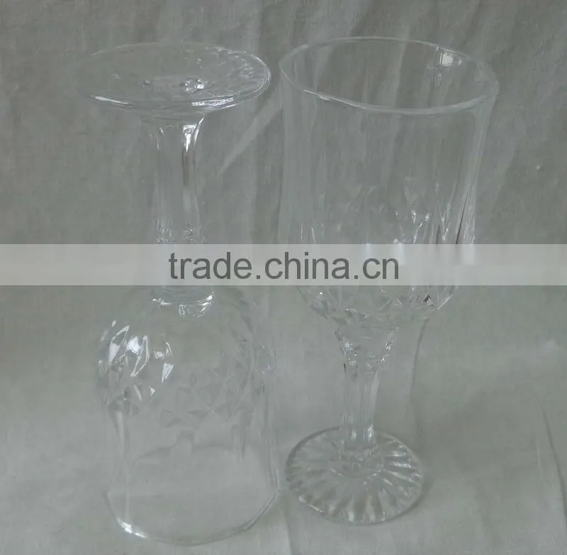 Hand-made goblet glass cup