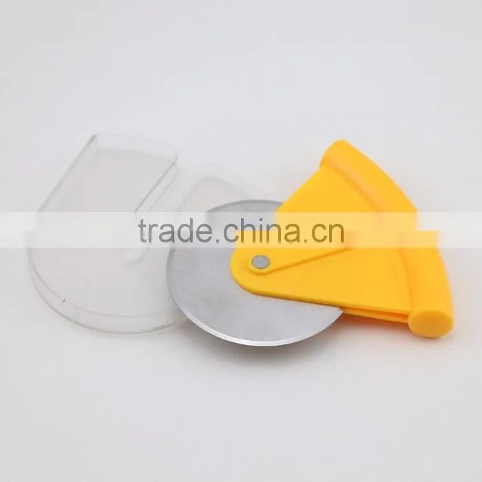 Colorful Stainless Steel Pizza Wheel Cutter with Cover
