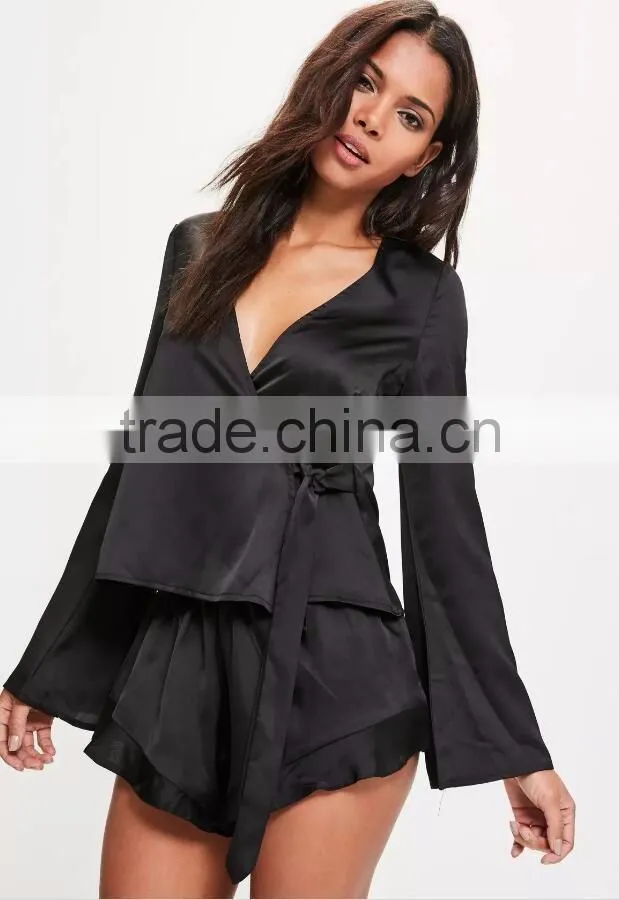 Women V Neck Wrap Pajamas With Private Label Black Long Sleeve Satin Pyjamas Set With Frilled Shorts