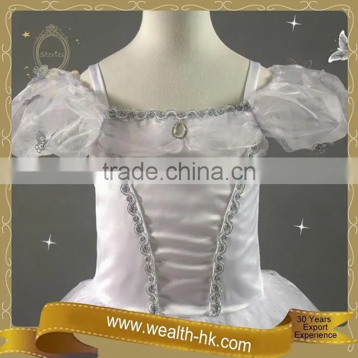 Glamorous Bride Wedding Costume Dress