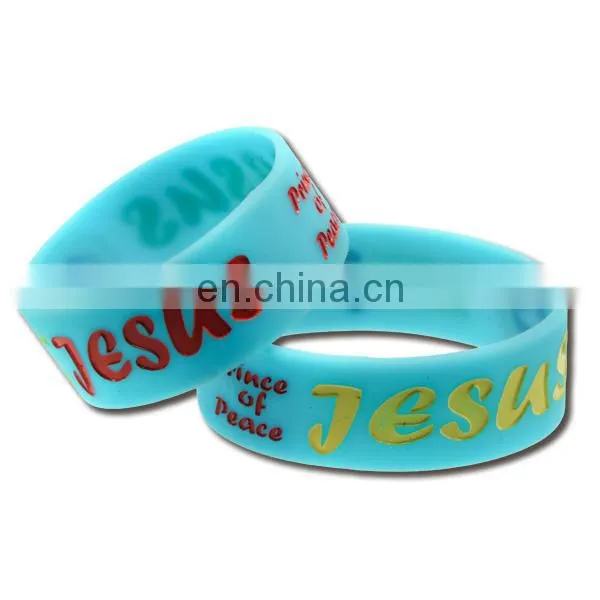 Debossed silicon wristband bracelet