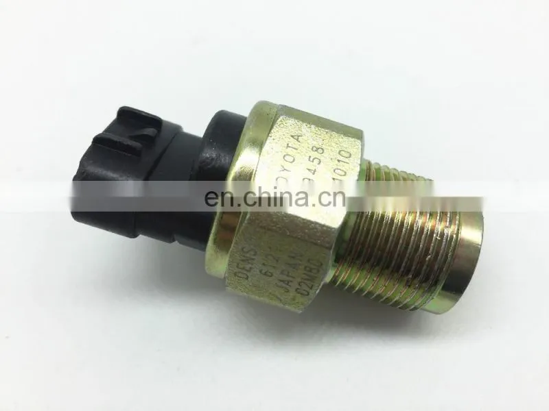 Fuel Rail Pressure Sensor 8945871010 for Toyota Hilux 2AD-FTV OEM# 89458-71010