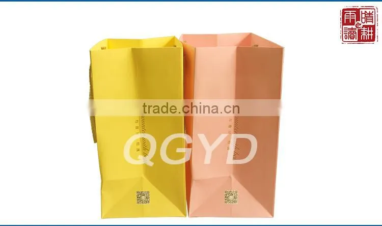 Printed gift bags paper gift bags wholesale gift bag luxury