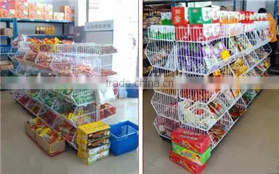 Sloped wire basket for supermarket shelves