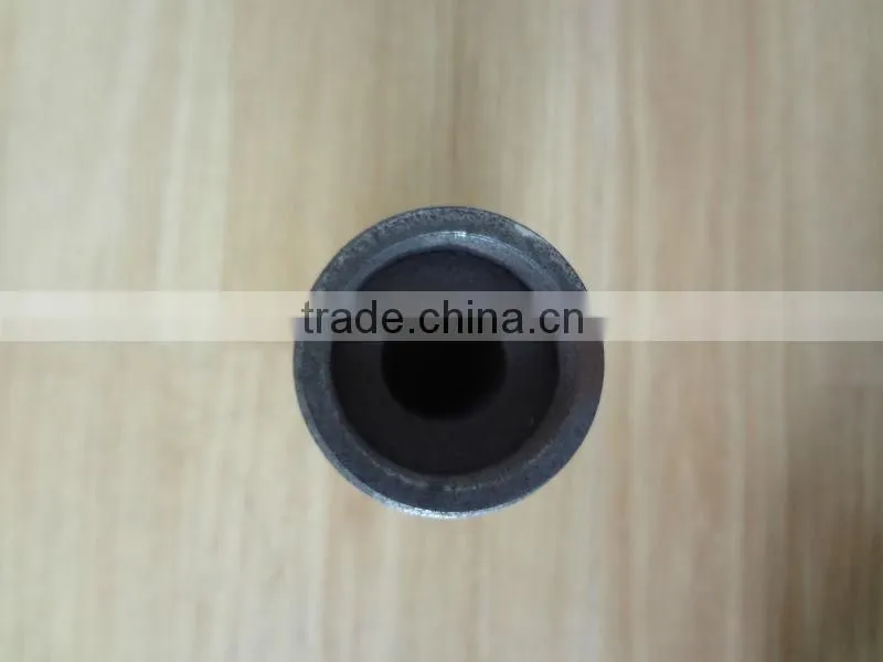 Venturi boron carbide abrasive blasting nozzles