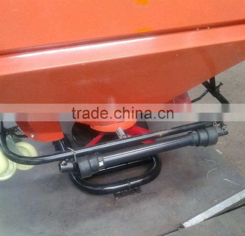 PTO fertilizer spreader for 40-60hp tractor