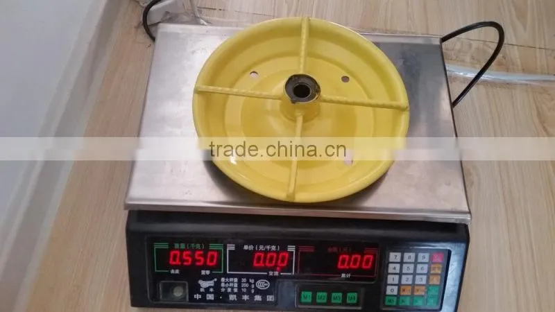 Peru Truper wheelbarrow wheel use different rim