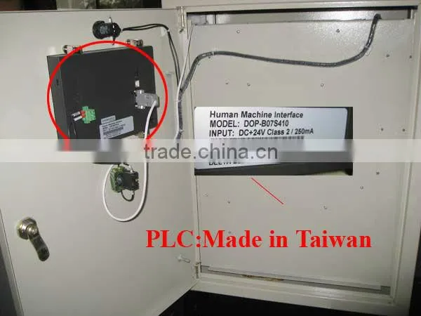 Automatic seamer for food canning