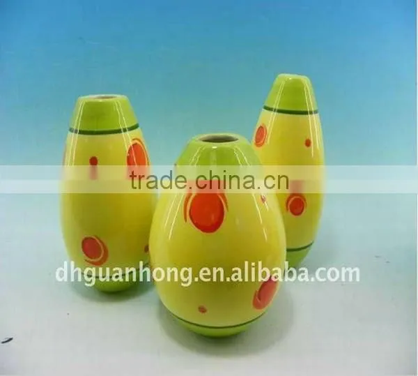 beautiful modern style ceramic flower vase