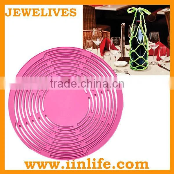 Silicone wine bottle holder, decorative wine bottle holders, funny wine bottle holder
