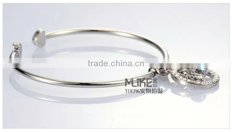 fashion bangle with Crystal M3011