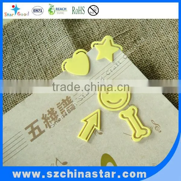 Colorful simple and elegant plastic bookmark