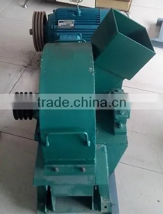 2016 China supplier waste wood crusher/wood pulverizer/wood chip crusher
