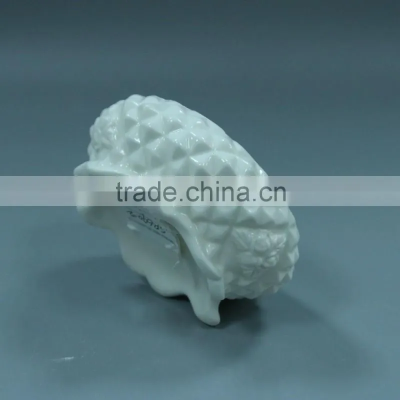 White ceramic glazed smooth jewelry case