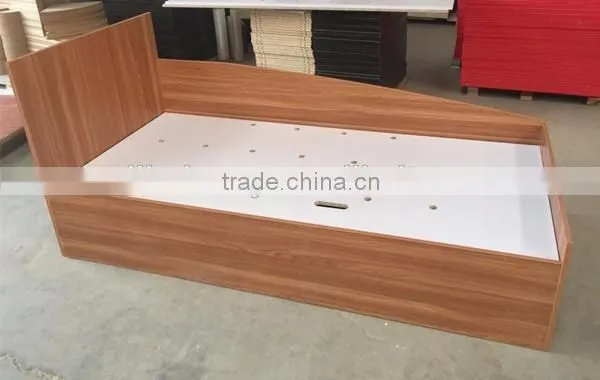 single wooden bed