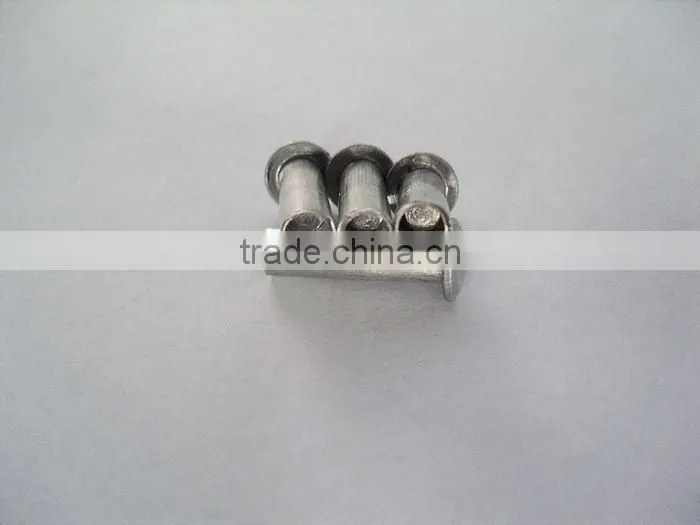 Hollow rivets