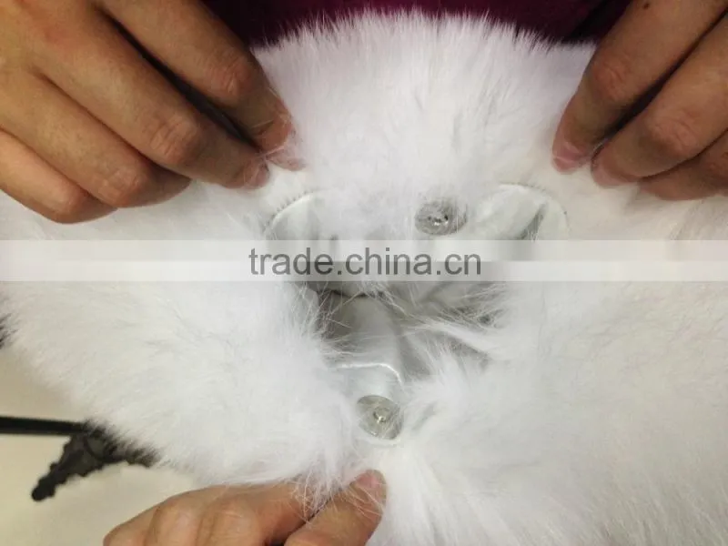 Stylish Raccoon Fur Handbag Silver Fox Fur Hand Warmer Animal Fur Purse And Wrist Warmer
