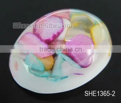 White dichroic round shell cabochon
