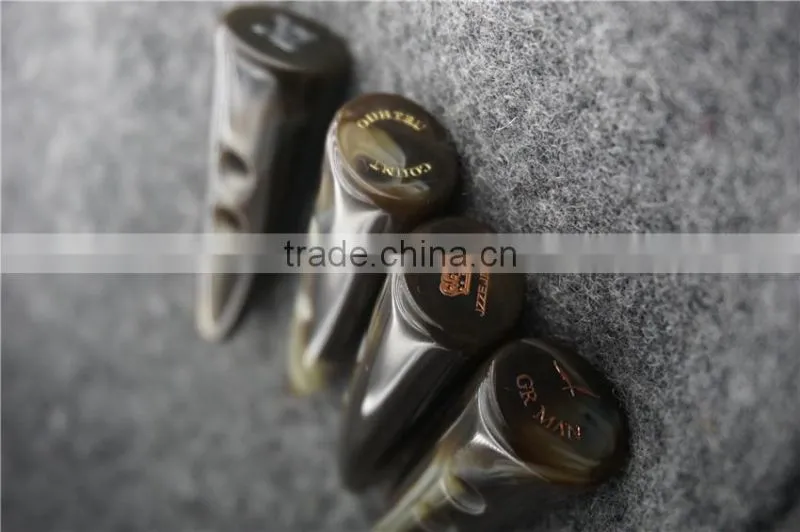 FASHION NEW IN RESION BUTTON WITH LASER PRINTING HOT SALE HORN TOGGLE BUTTON