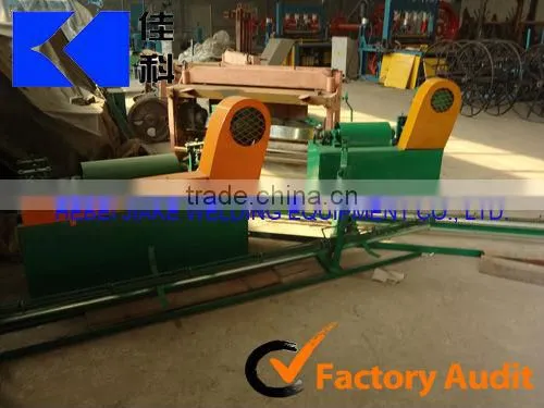 wire straightening and wire cutting machine for making welded wire mesh