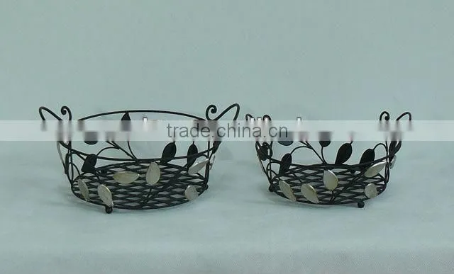 Decorative Artistic Fashion Simple Vintage Metal Wire Basket