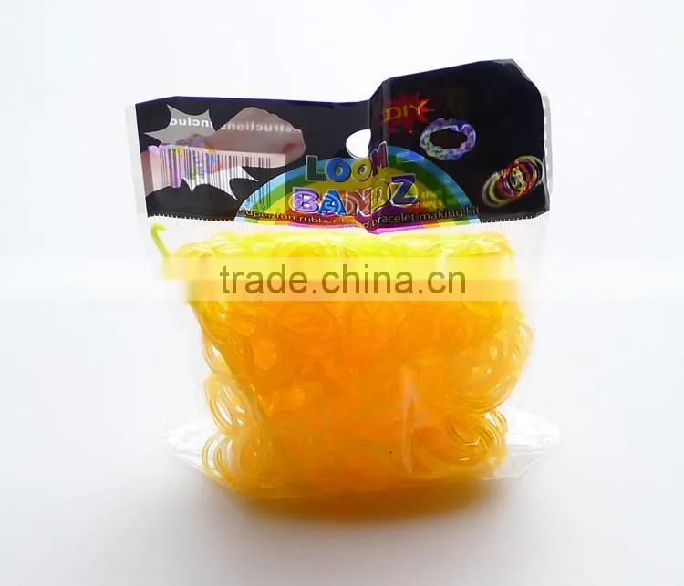 DIY LOOM BANDS BRACELET MAKING KIT INCLUDES 300 colorful RUBBER BANDS LOOM CLIPS