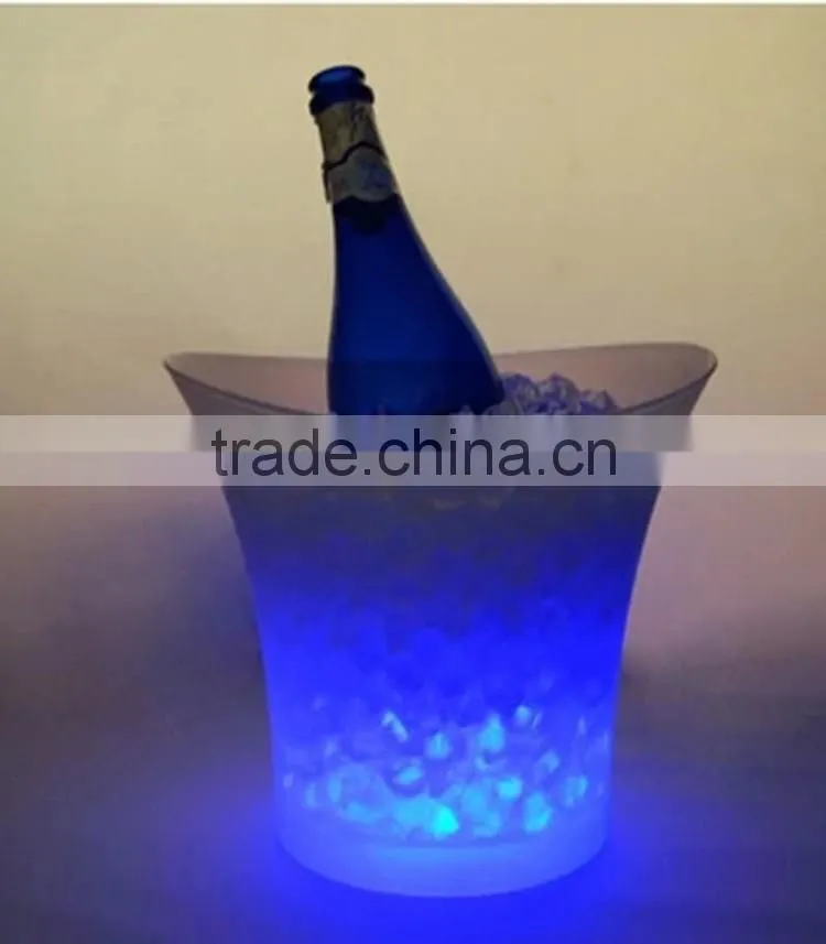Nice-looking popular plastic ice bucket