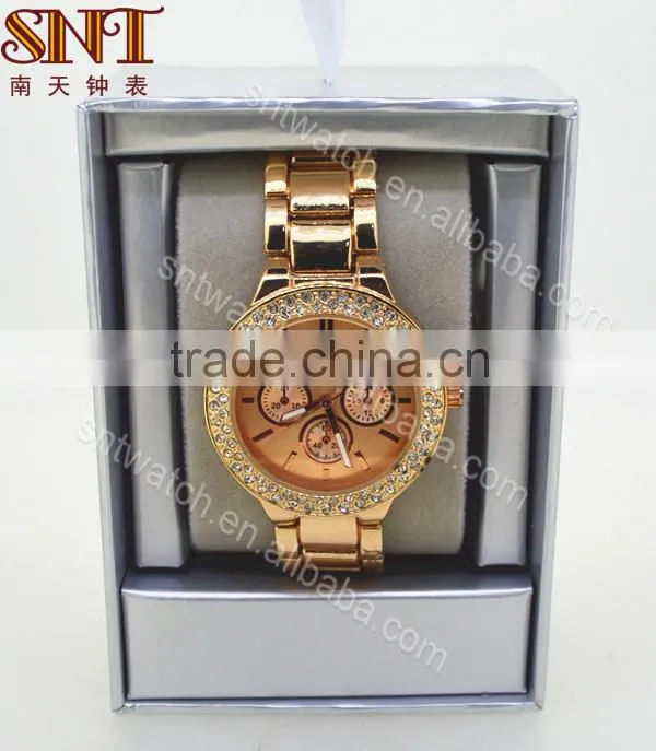 Newest wholesale price quartz watch various color available