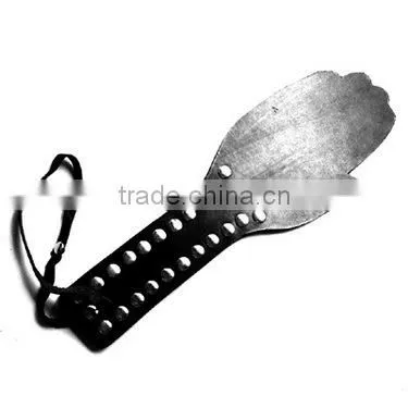 2016 sexy joyful adults toys , female slave whips and leather spanking classic sex leather paddles for wowan