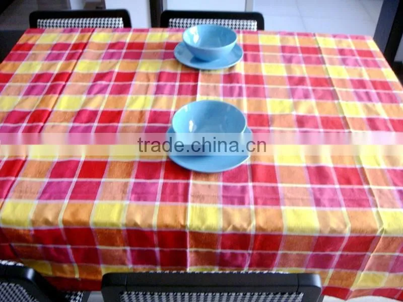 Yarn dayed table cloth