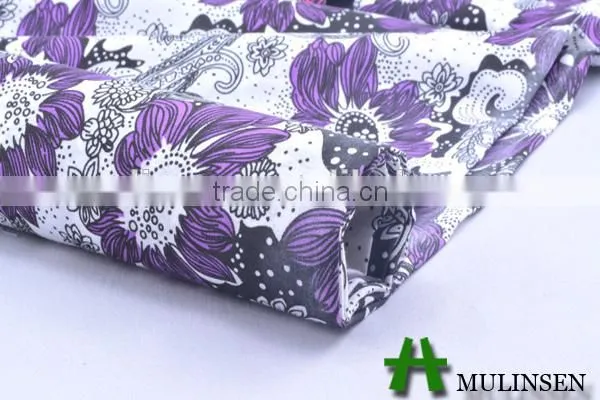 Woven lovely polyester and cotton fabric