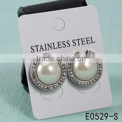 Latest exquisite workmanship favorable price white big pearl earrings with shinning stone
