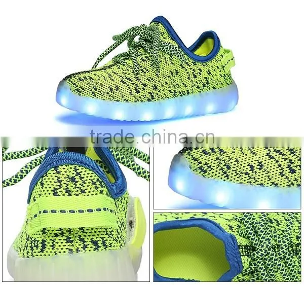 2016 Hot Selling Yeezy Footwear LED Outsole LED Light Up Shoe