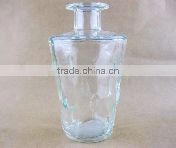 exquisite glass wine bottle / glassware