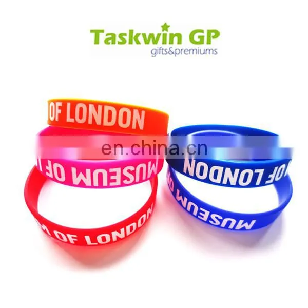 Hot sale custom hand bracelet silicone wristband rubber bracelet