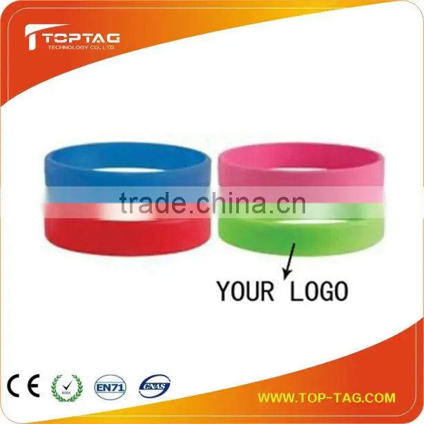 Popular ISO14443A Silicone RFID Wristband with logo printing