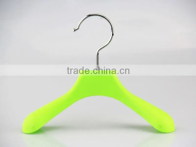 IMY-506 green plastic hangers baby cloth hangers